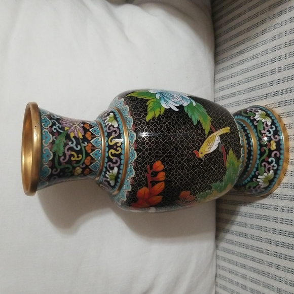 Vase - Picture 6 of 9